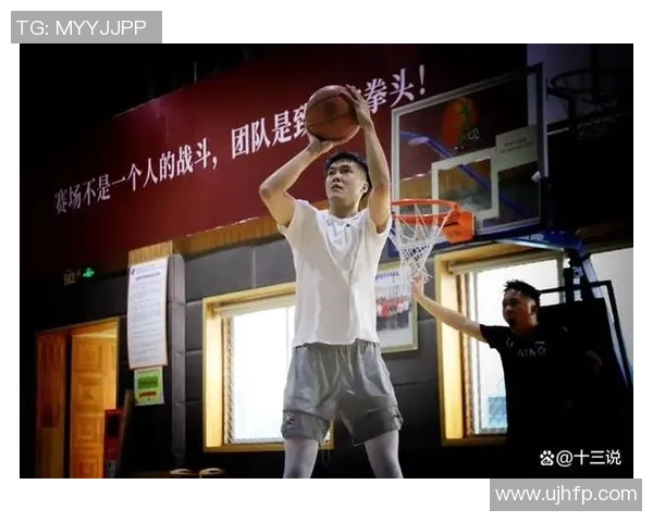 球员访谈揭秘赛场背后的故事与心路历程