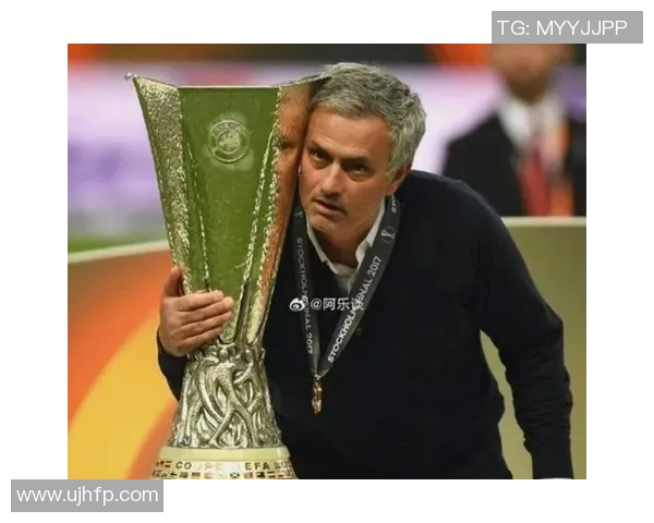 穆里尼奥:我有我的原则,不想改变风格适应别人 穆里尼奥:我有我的原则,不想改变风格适应别人